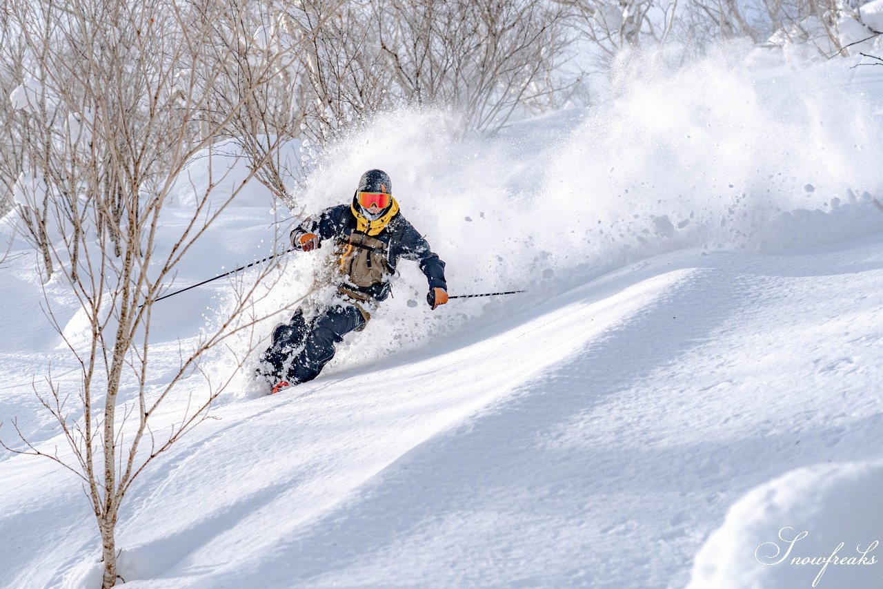 標高1,023ｍ。手稲山を知り尽くしたプロスキーヤー・中西太洋さんと行く、“マザーマウンテン”フォトセッション(^_-)-☆